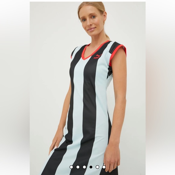 [XS] PUMA Maxi Dress - Picture 5 of 13